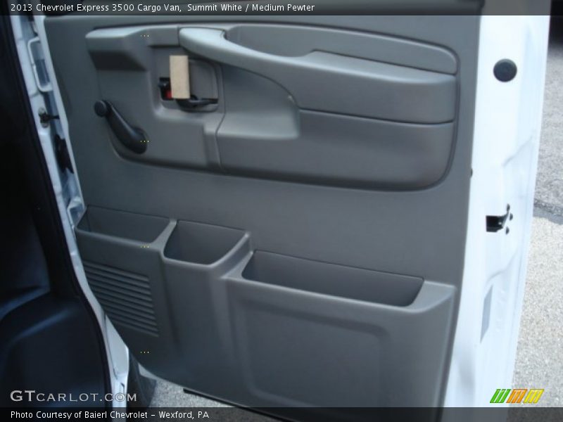 Summit White / Medium Pewter 2013 Chevrolet Express 3500 Cargo Van