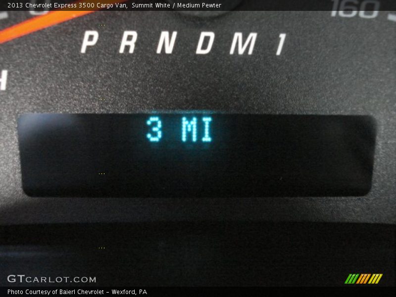 Summit White / Medium Pewter 2013 Chevrolet Express 3500 Cargo Van