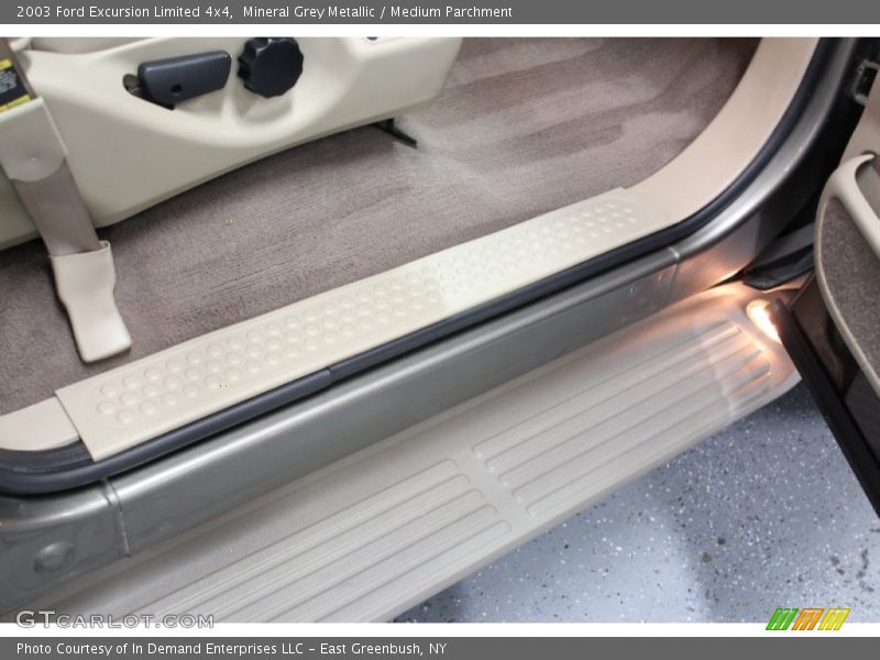 Mineral Grey Metallic / Medium Parchment 2003 Ford Excursion Limited 4x4