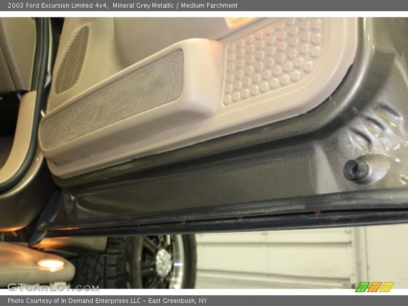 Mineral Grey Metallic / Medium Parchment 2003 Ford Excursion Limited 4x4