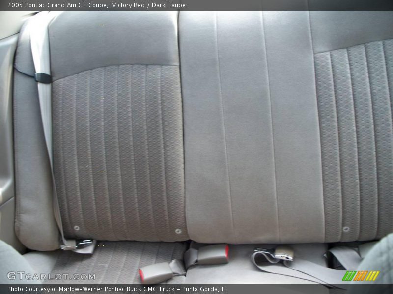 Victory Red / Dark Taupe 2005 Pontiac Grand Am GT Coupe