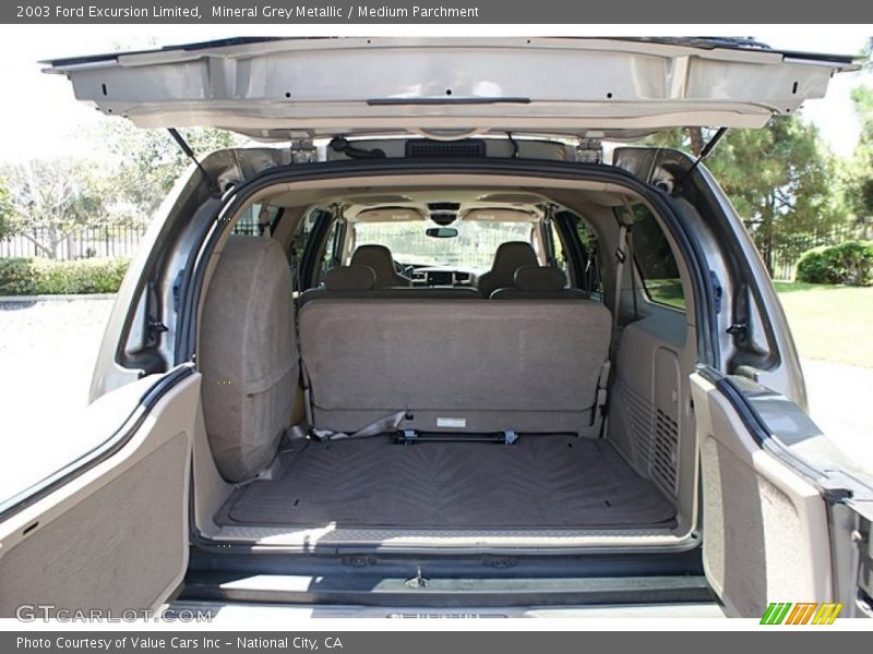  2003 Excursion Limited Trunk