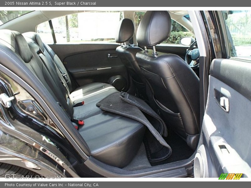 Super Black / Charcoal 2005 Nissan Altima 2.5 S