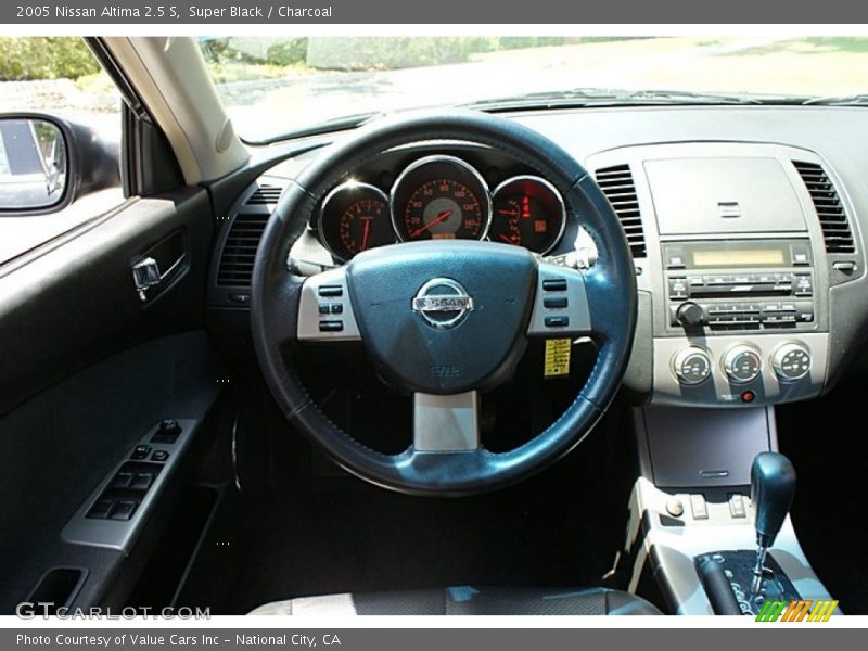 Super Black / Charcoal 2005 Nissan Altima 2.5 S