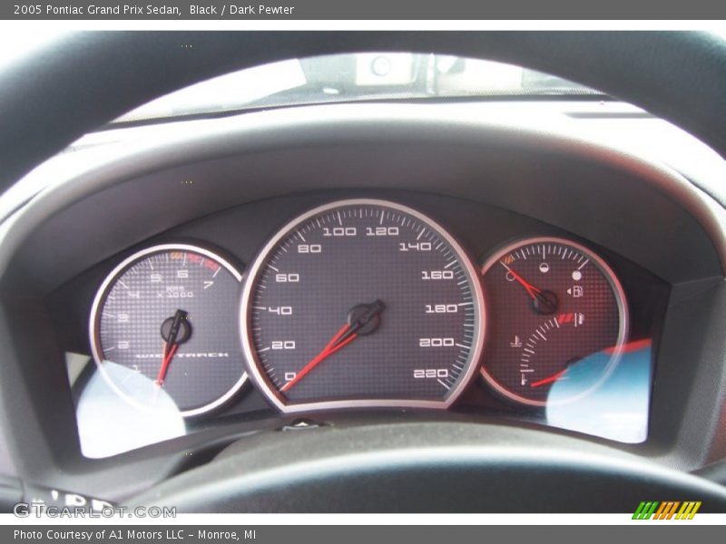 Black / Dark Pewter 2005 Pontiac Grand Prix Sedan
