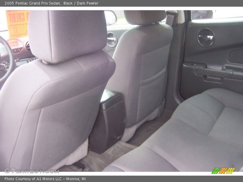 Black / Dark Pewter 2005 Pontiac Grand Prix Sedan