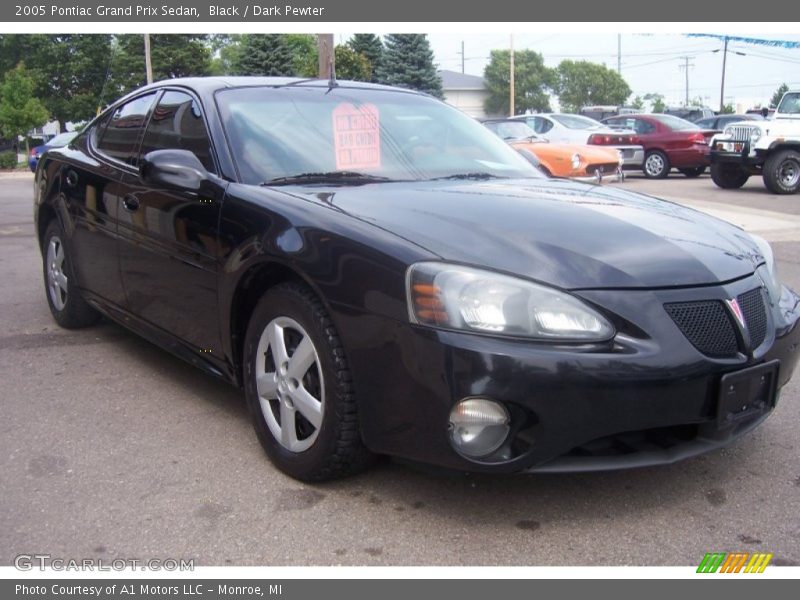 Black / Dark Pewter 2005 Pontiac Grand Prix Sedan