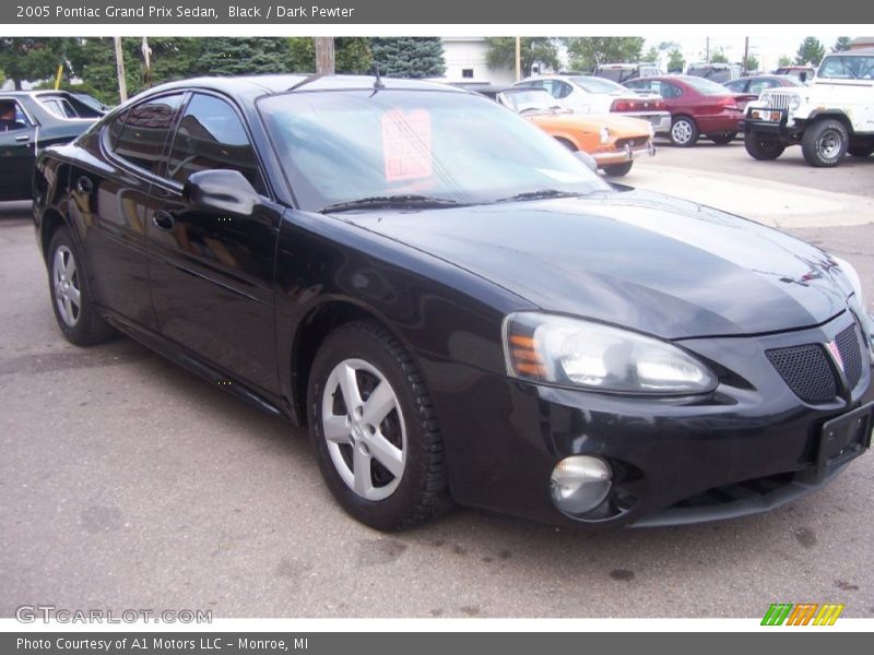Black / Dark Pewter 2005 Pontiac Grand Prix Sedan