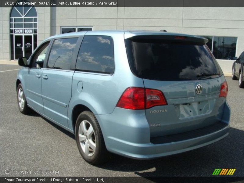 Antigua Blue Metallic / Aero Gray 2010 Volkswagen Routan SE
