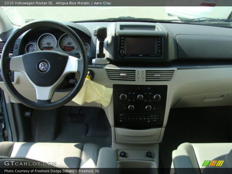 Antigua Blue Metallic / Aero Gray 2010 Volkswagen Routan SE