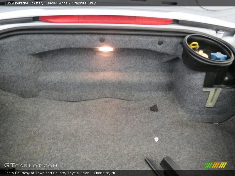 Glacier White / Graphite Grey 1999 Porsche Boxster