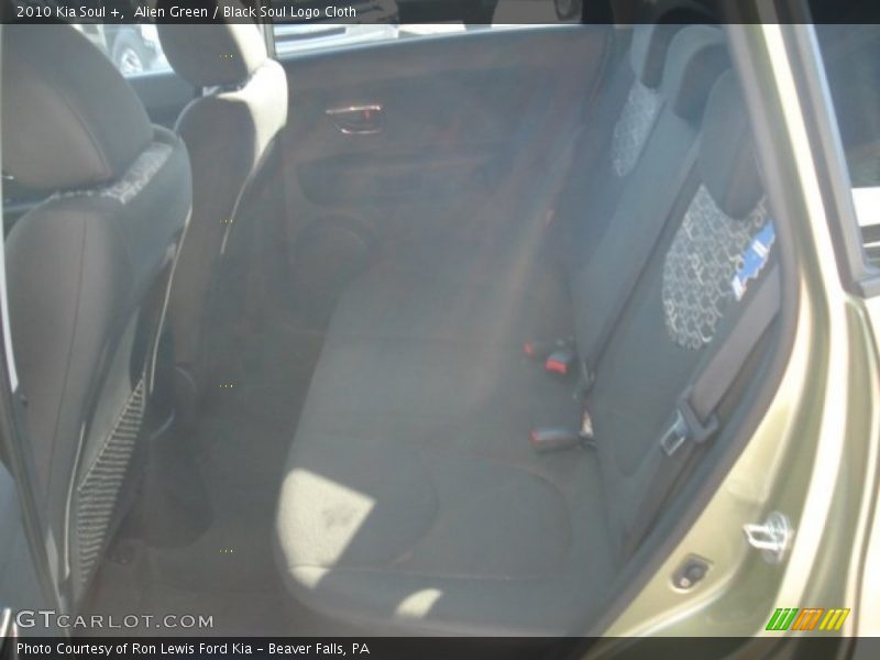 Alien Green / Black Soul Logo Cloth 2010 Kia Soul +