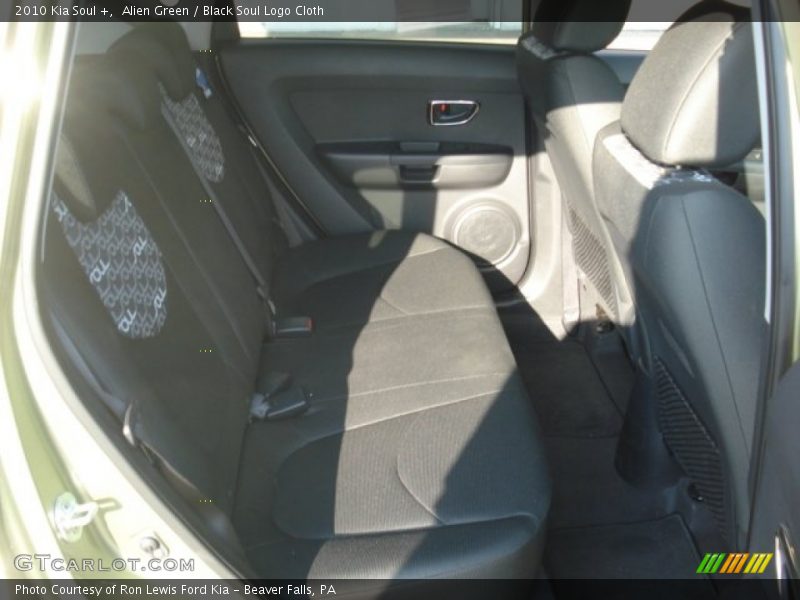 Alien Green / Black Soul Logo Cloth 2010 Kia Soul +