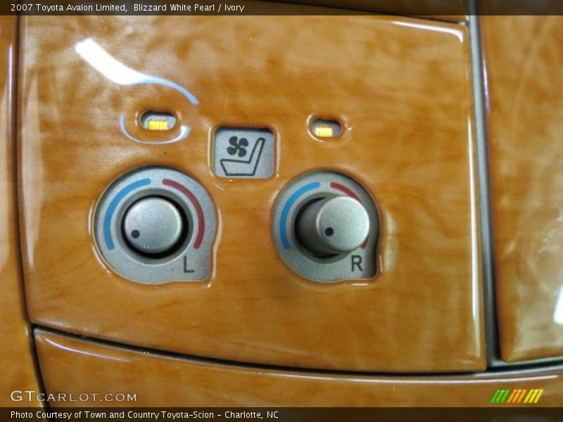 Blizzard White Pearl / Ivory 2007 Toyota Avalon Limited