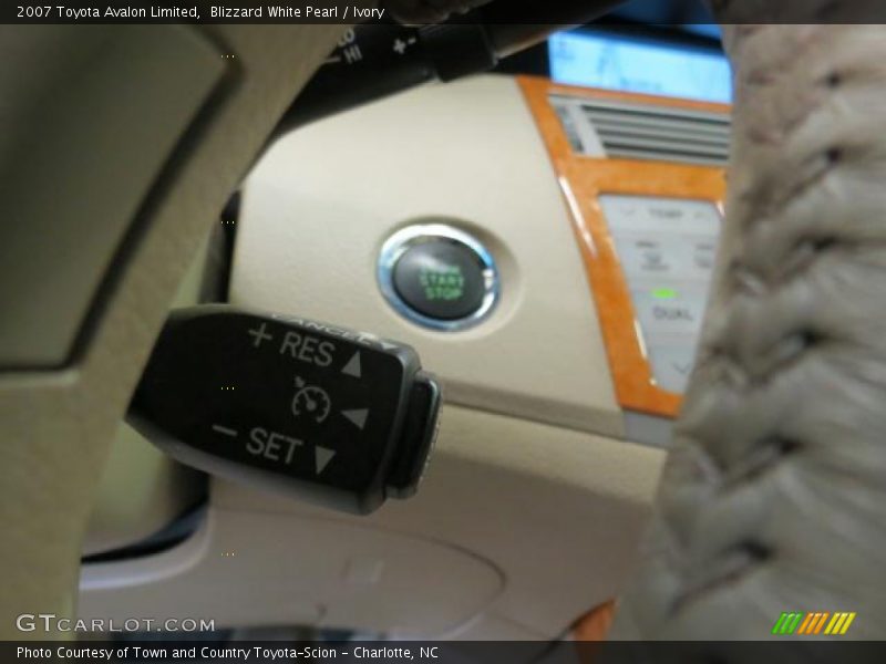Blizzard White Pearl / Ivory 2007 Toyota Avalon Limited