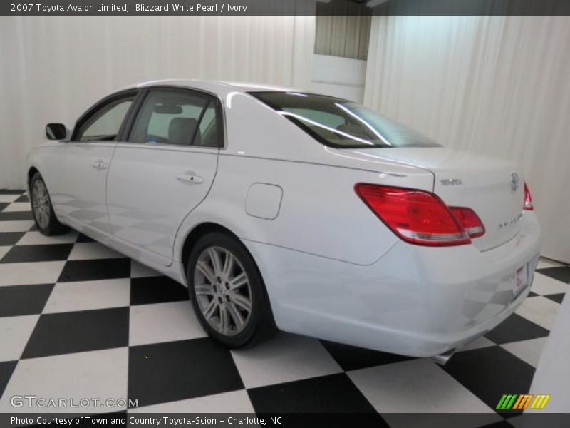 Blizzard White Pearl / Ivory 2007 Toyota Avalon Limited