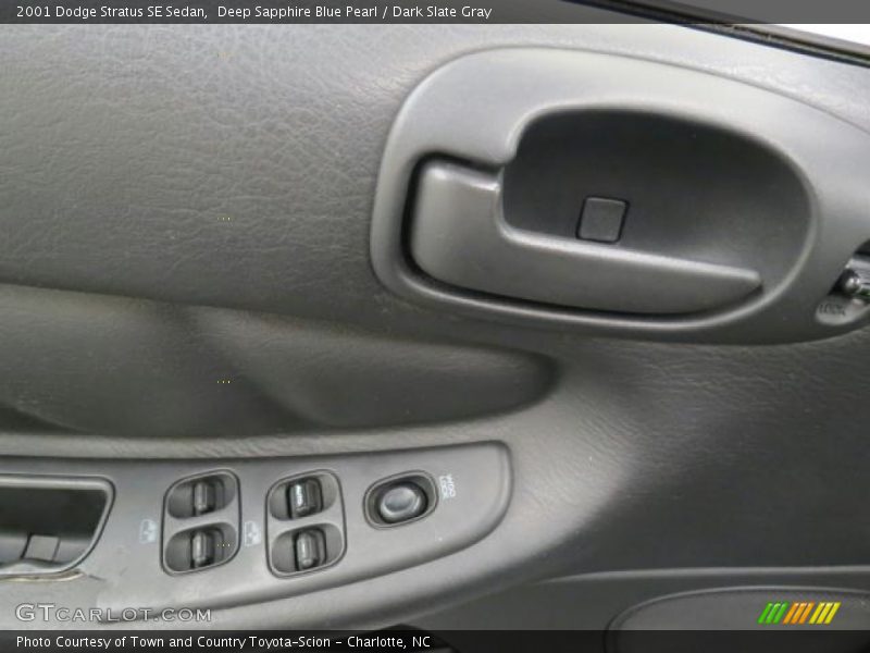 Deep Sapphire Blue Pearl / Dark Slate Gray 2001 Dodge Stratus SE Sedan
