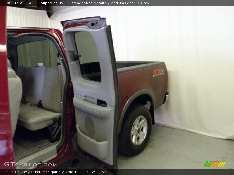 Toreador Red Metallic / Medium Graphite Grey 2003 Ford F150 FX4 SuperCab 4x4