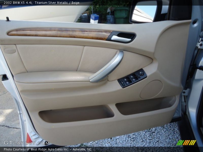Titanium Silver Metallic / Beige 2002 BMW X5 4.4i