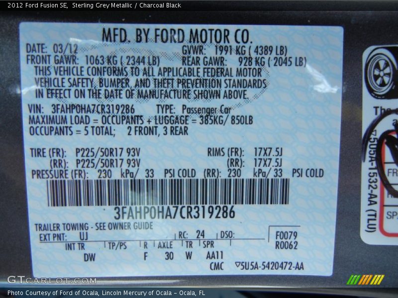 Sterling Grey Metallic / Charcoal Black 2012 Ford Fusion SE