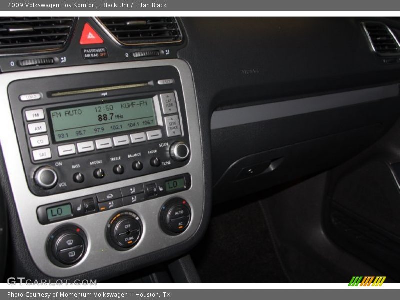 Black Uni / Titan Black 2009 Volkswagen Eos Komfort