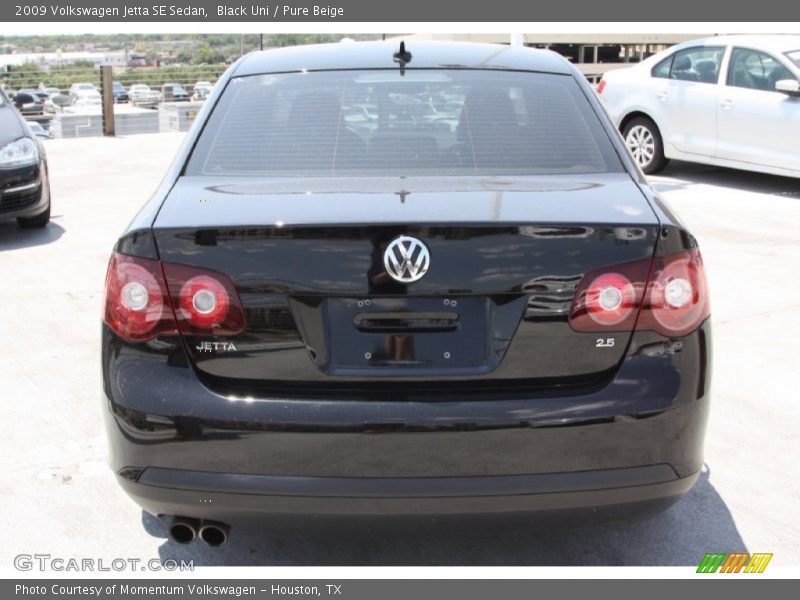 Black Uni / Pure Beige 2009 Volkswagen Jetta SE Sedan