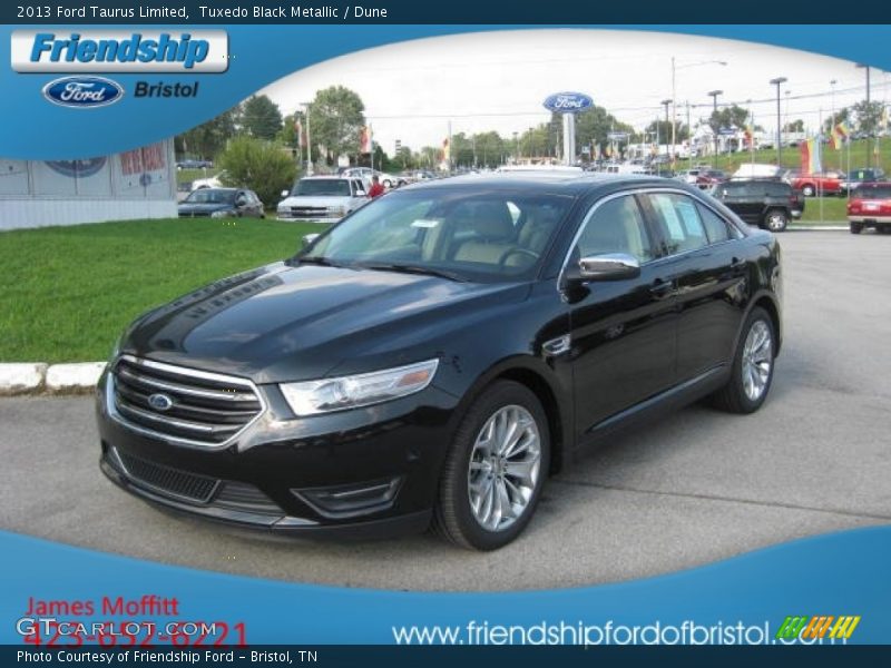 Tuxedo Black Metallic / Dune 2013 Ford Taurus Limited