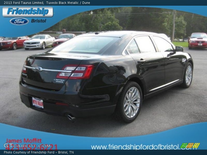 Tuxedo Black Metallic / Dune 2013 Ford Taurus Limited
