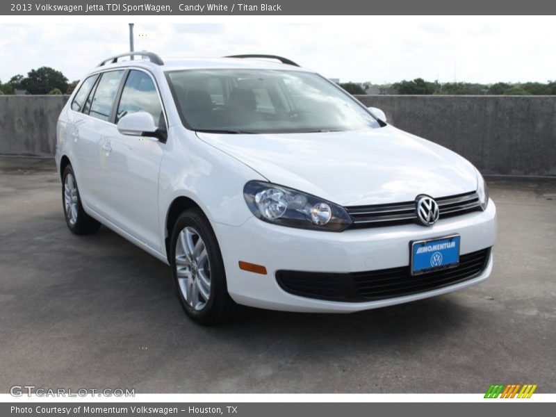 Candy White / Titan Black 2013 Volkswagen Jetta TDI SportWagen