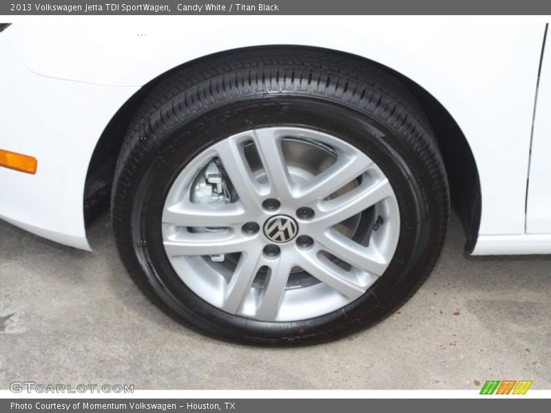 Candy White / Titan Black 2013 Volkswagen Jetta TDI SportWagen