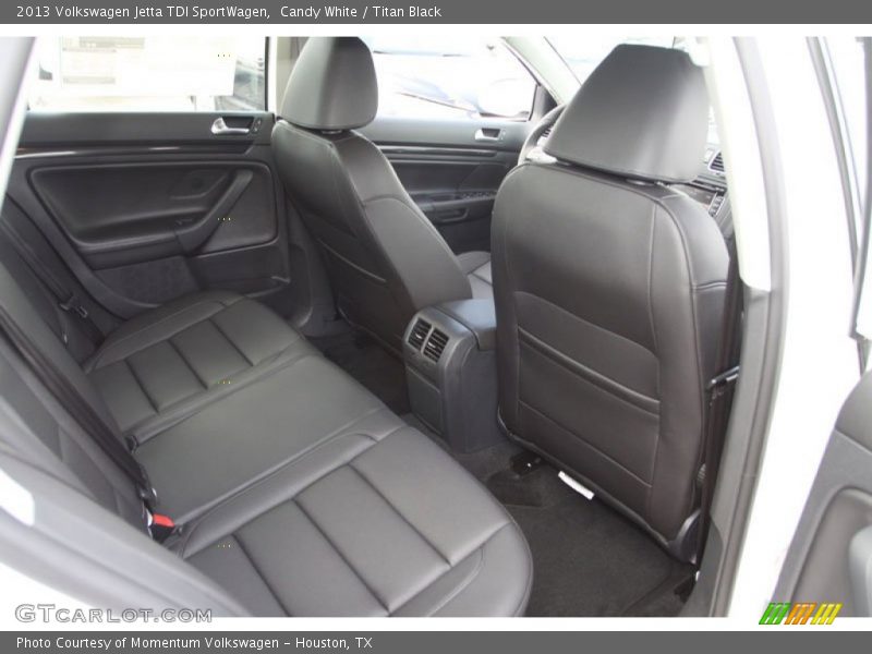 Candy White / Titan Black 2013 Volkswagen Jetta TDI SportWagen
