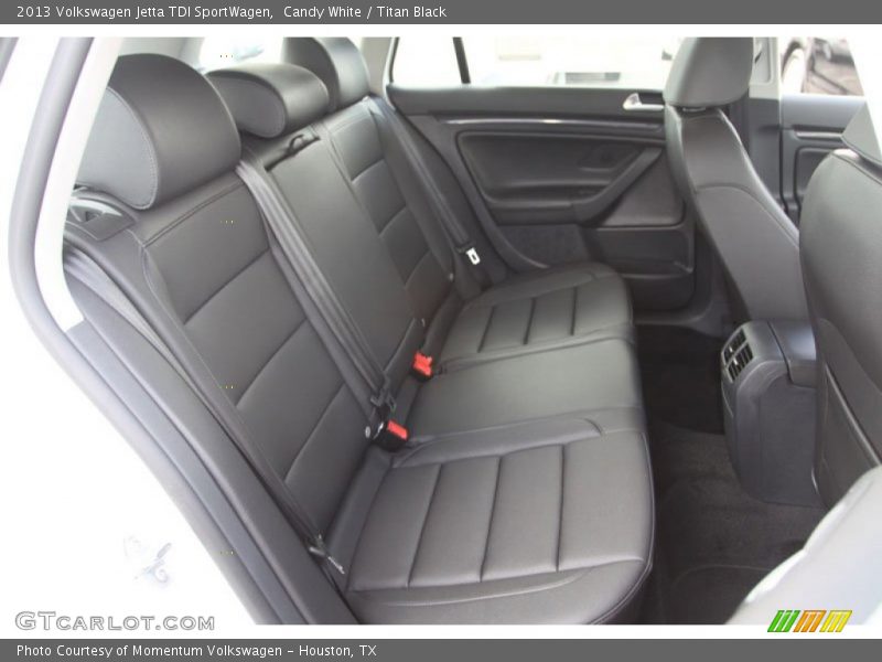Candy White / Titan Black 2013 Volkswagen Jetta TDI SportWagen