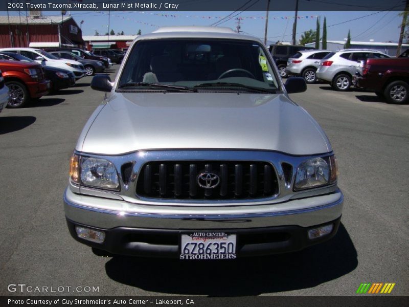 Lunar Mist Metallic / Gray 2002 Toyota Tacoma Xtracab