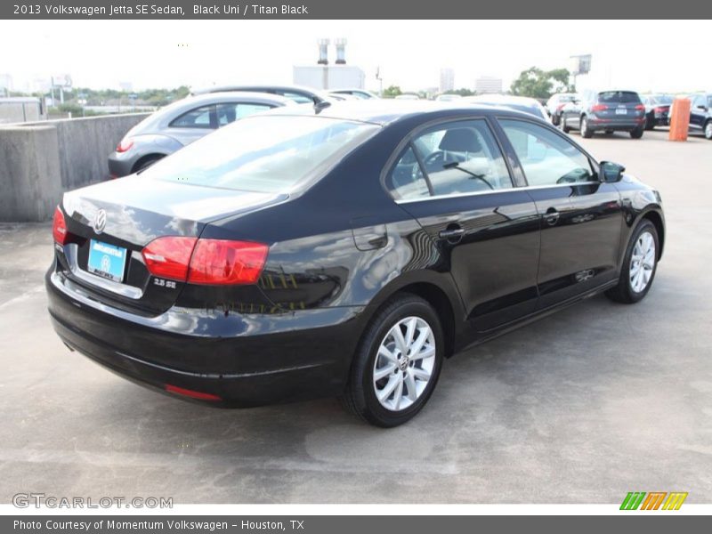 Black Uni / Titan Black 2013 Volkswagen Jetta SE Sedan