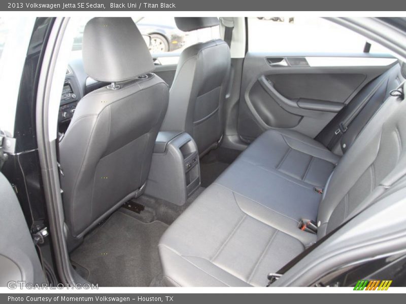 Black Uni / Titan Black 2013 Volkswagen Jetta SE Sedan