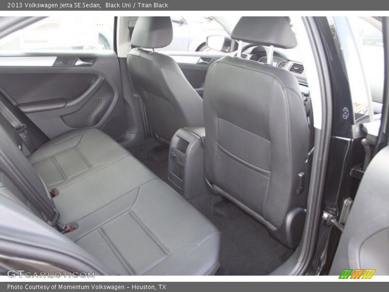 Black Uni / Titan Black 2013 Volkswagen Jetta SE Sedan