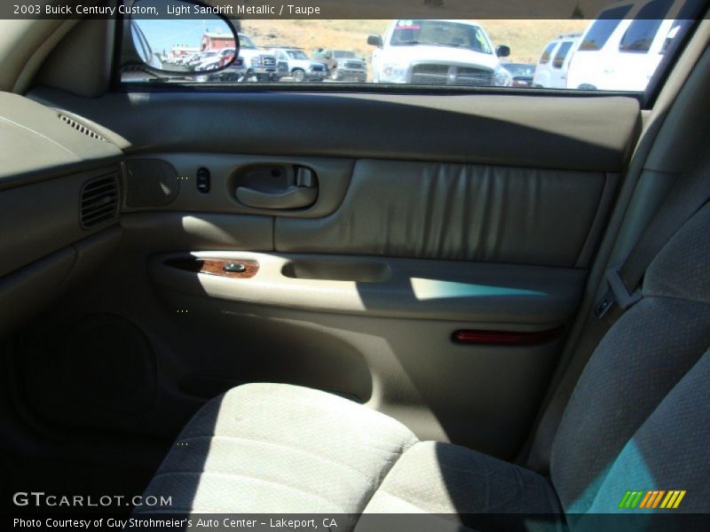 Light Sandrift Metallic / Taupe 2003 Buick Century Custom