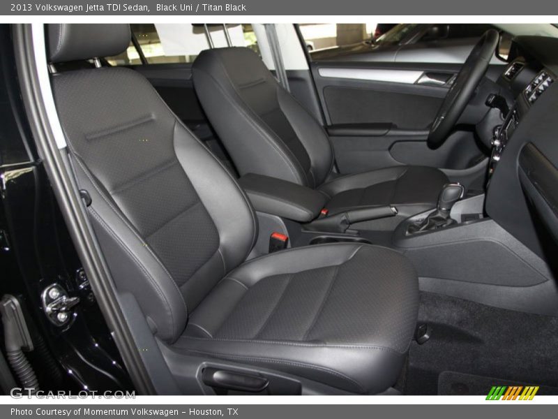 Black Uni / Titan Black 2013 Volkswagen Jetta TDI Sedan