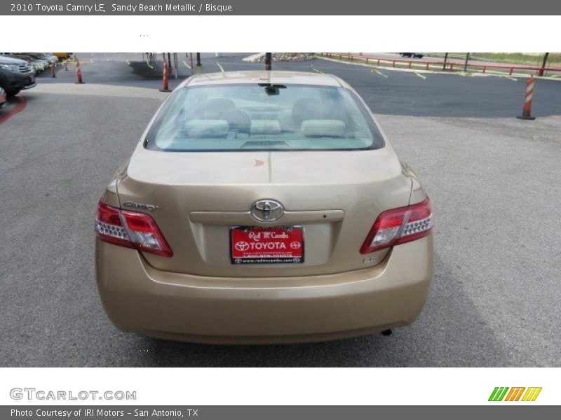 Sandy Beach Metallic / Bisque 2010 Toyota Camry LE