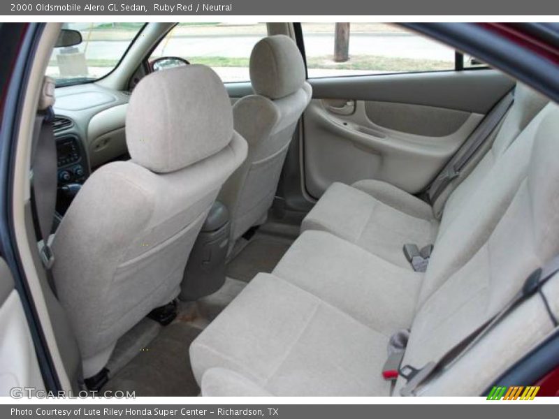 Ruby Red / Neutral 2000 Oldsmobile Alero GL Sedan