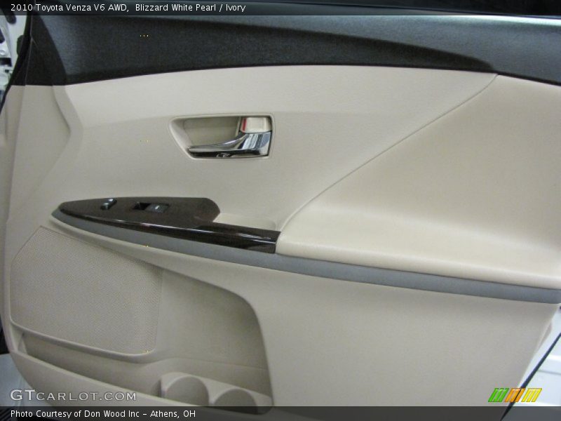 Blizzard White Pearl / Ivory 2010 Toyota Venza V6 AWD