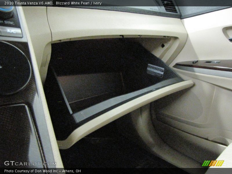 Blizzard White Pearl / Ivory 2010 Toyota Venza V6 AWD
