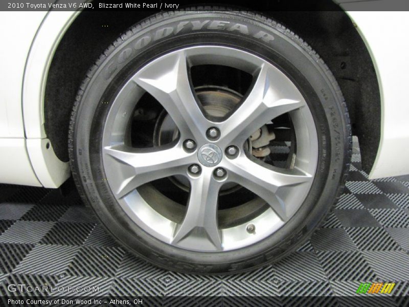 Blizzard White Pearl / Ivory 2010 Toyota Venza V6 AWD