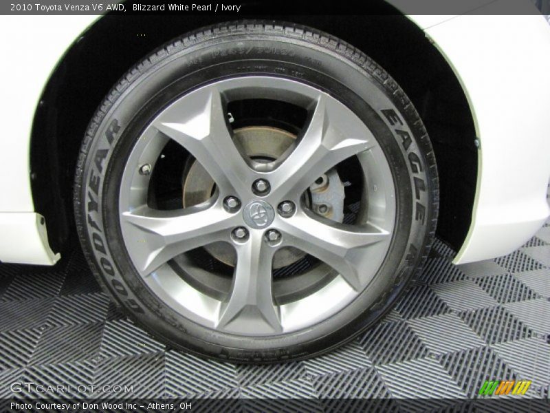 Blizzard White Pearl / Ivory 2010 Toyota Venza V6 AWD