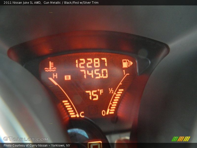 Gun Metallic / Black/Red w/Silver Trim 2011 Nissan Juke SL AWD