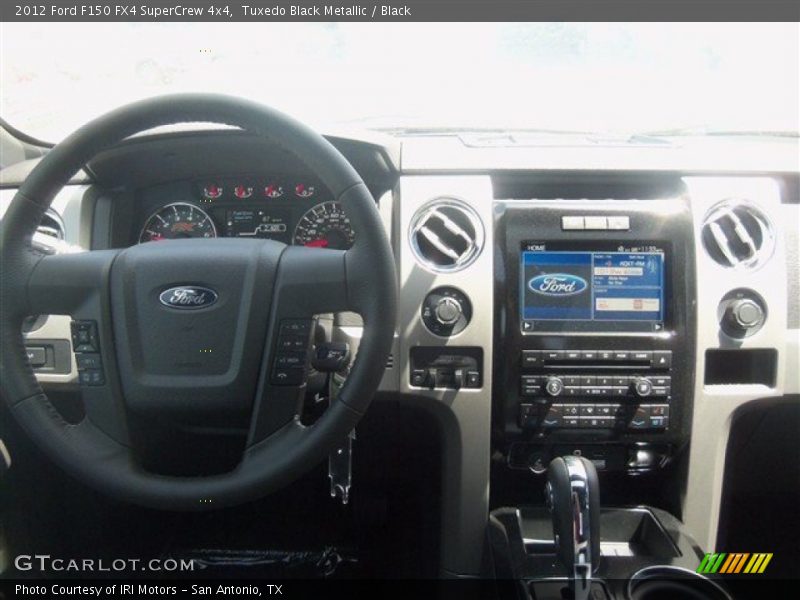 Tuxedo Black Metallic / Black 2012 Ford F150 FX4 SuperCrew 4x4