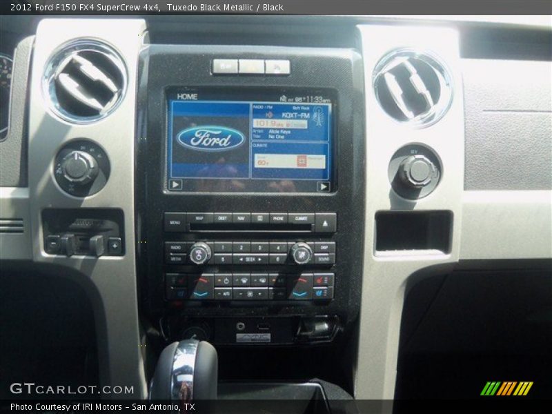 Tuxedo Black Metallic / Black 2012 Ford F150 FX4 SuperCrew 4x4