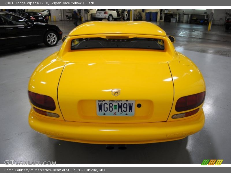 Viper Race Yellow / Black 2001 Dodge Viper RT-10