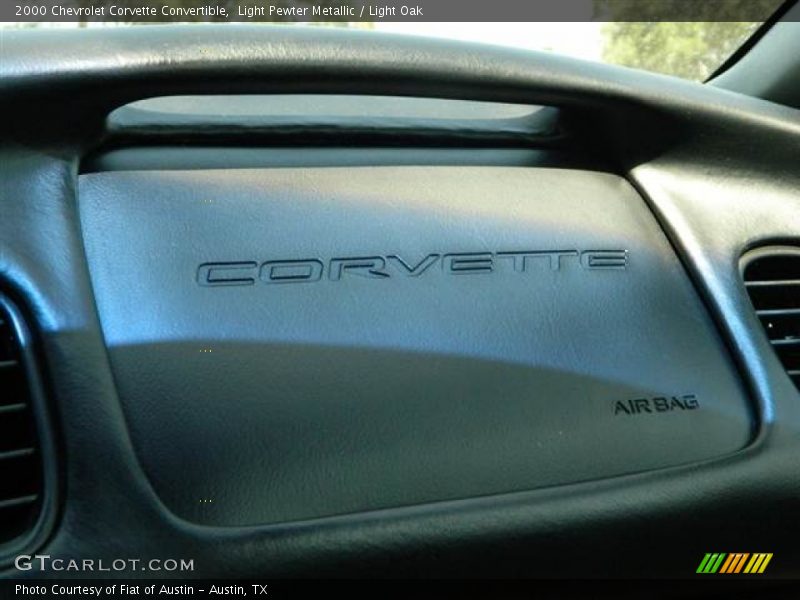 Light Pewter Metallic / Light Oak 2000 Chevrolet Corvette Convertible