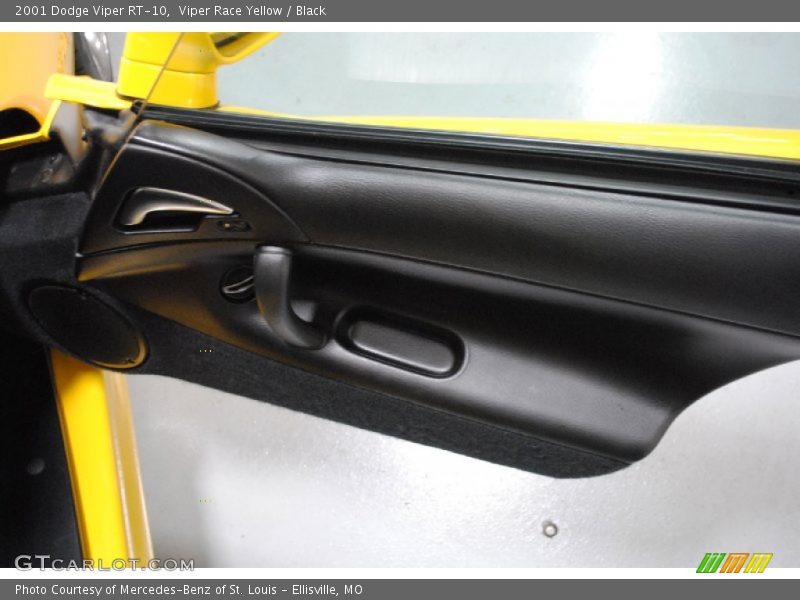 Door Panel of 2001 Viper RT-10